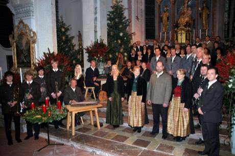 Adventskonzert mit allen Mitwirkenden
