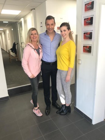 Im NDR-Studio, „Kaum zu glauben!“