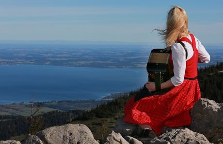 Mit der Harmonika auf der Kampenwand